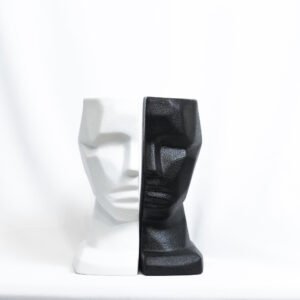 Geometric Face Flower Vase – Decorative Ceramic Head Statue